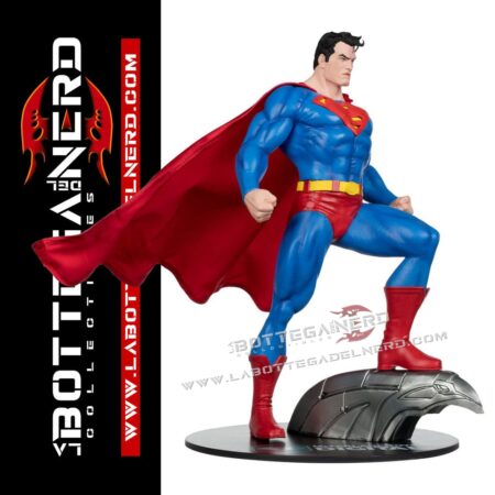 DC Direct - PVC Statue 1/6 Superman by Jim Lee 25cm