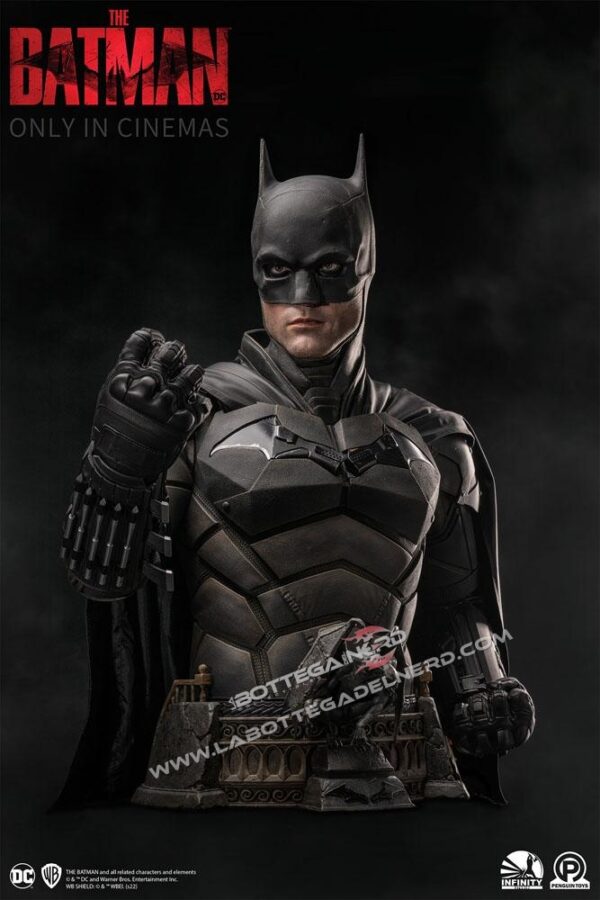 The Batman - Statue Life Size Bust Batman 93cm