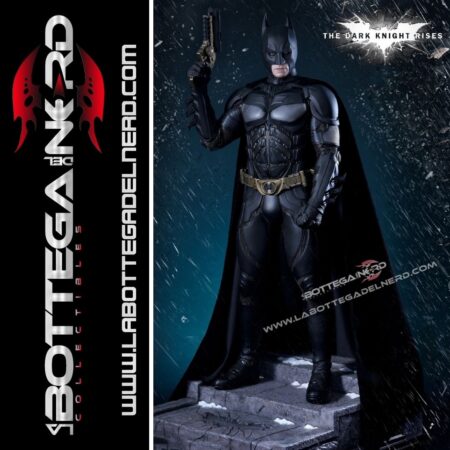 Il cavaliere oscuro Il ritorno - Statua 1/3 Batman 84cm