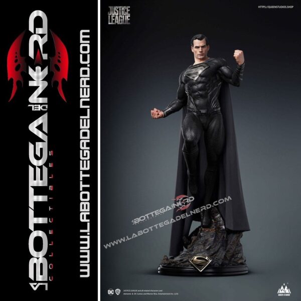 DC Comics - Statue 1/3 Superman Black Suit Regular Edition 80cm