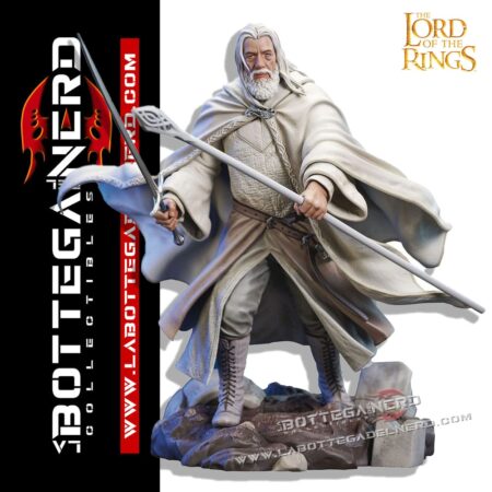 Lord of the Rings - Gallery Deluxe PVC Statue Gandalf 23cm