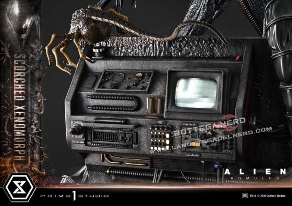 Alien: Romulus - XL Statue 1/3 Scorched Xenomorph 98cm - immagine 10