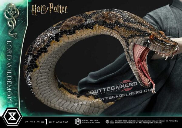 Harry Potter - Elite Masterline Statue 1/4 Lord Voldemort 83cm - immagine 8