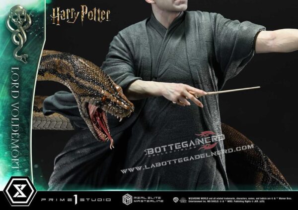 Harry Potter - Elite Masterline Statue 1/4 Lord Voldemort 83cm - immagine 7