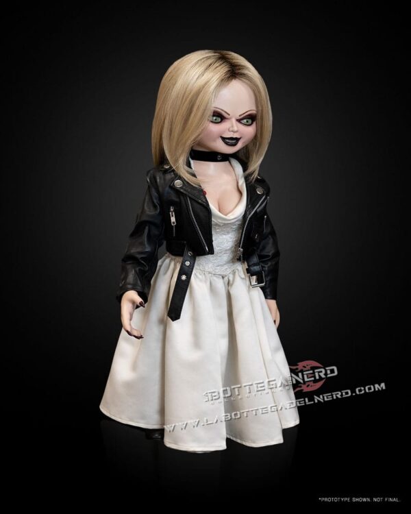 Chucky (TV Series) - Prop Replica 1/1 Tiffany Doll 66cm - immagine 4