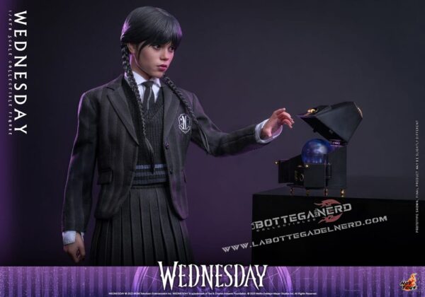 Wednesday - Action Figure Mercoledì 1/6 Wednesday 27cm - immagine 6