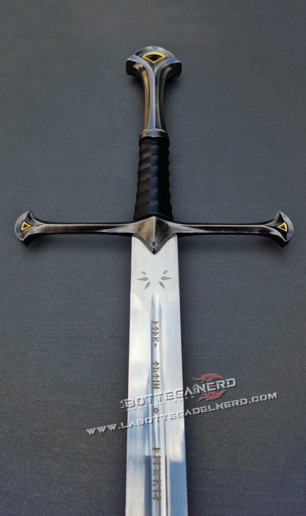 The Lord of the Rings - Anduril "Sword of the King" Vs.Deluxe - immagine 8