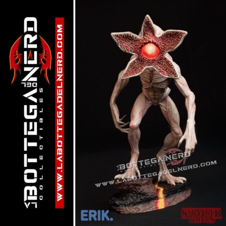 Stranger Things - Lampada with USB-C Demogorgon 37cm