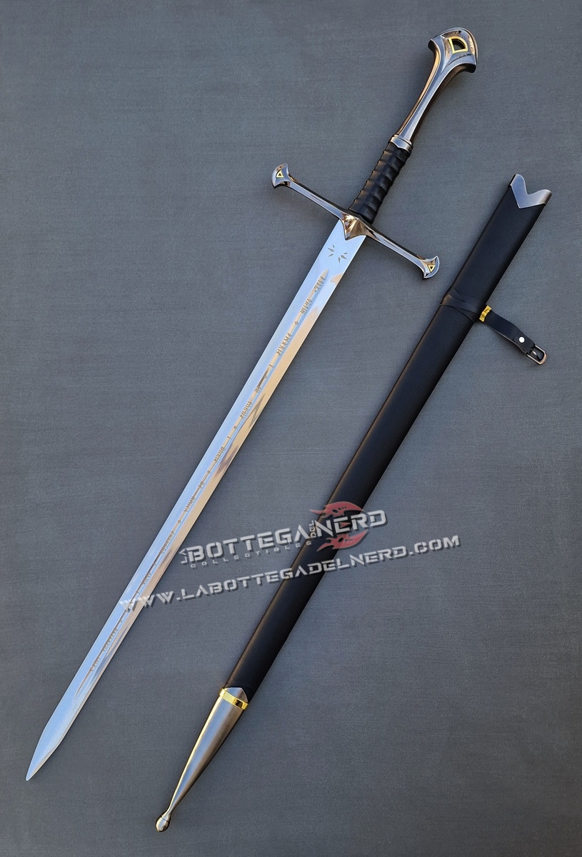 The Lord of the Rings - Anduril di Aragorn + Fodero e Pannello a muro - immagine 5