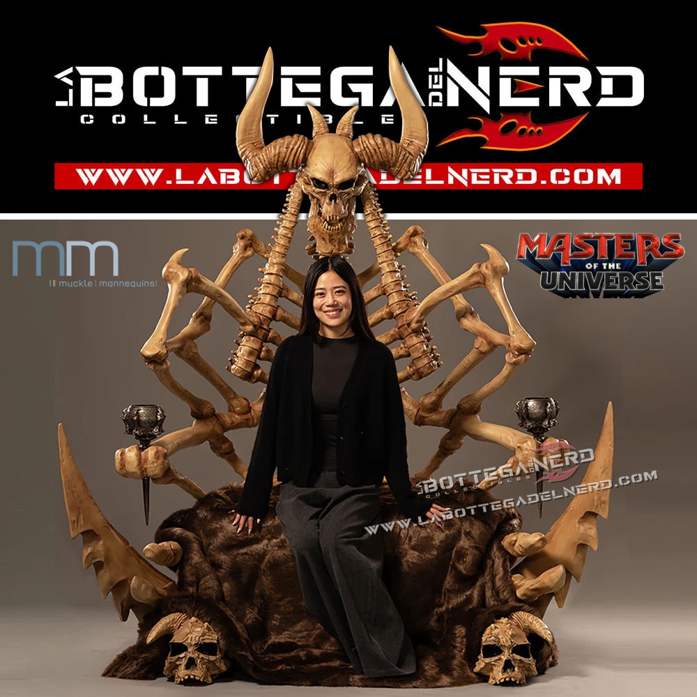 Masters of the Universe (2026) - Life Size 1:1 Throne 216cm